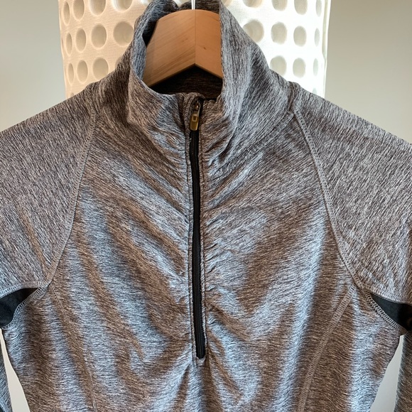 Champion Running Sweater. Gray. XS - Picture 2 of 7